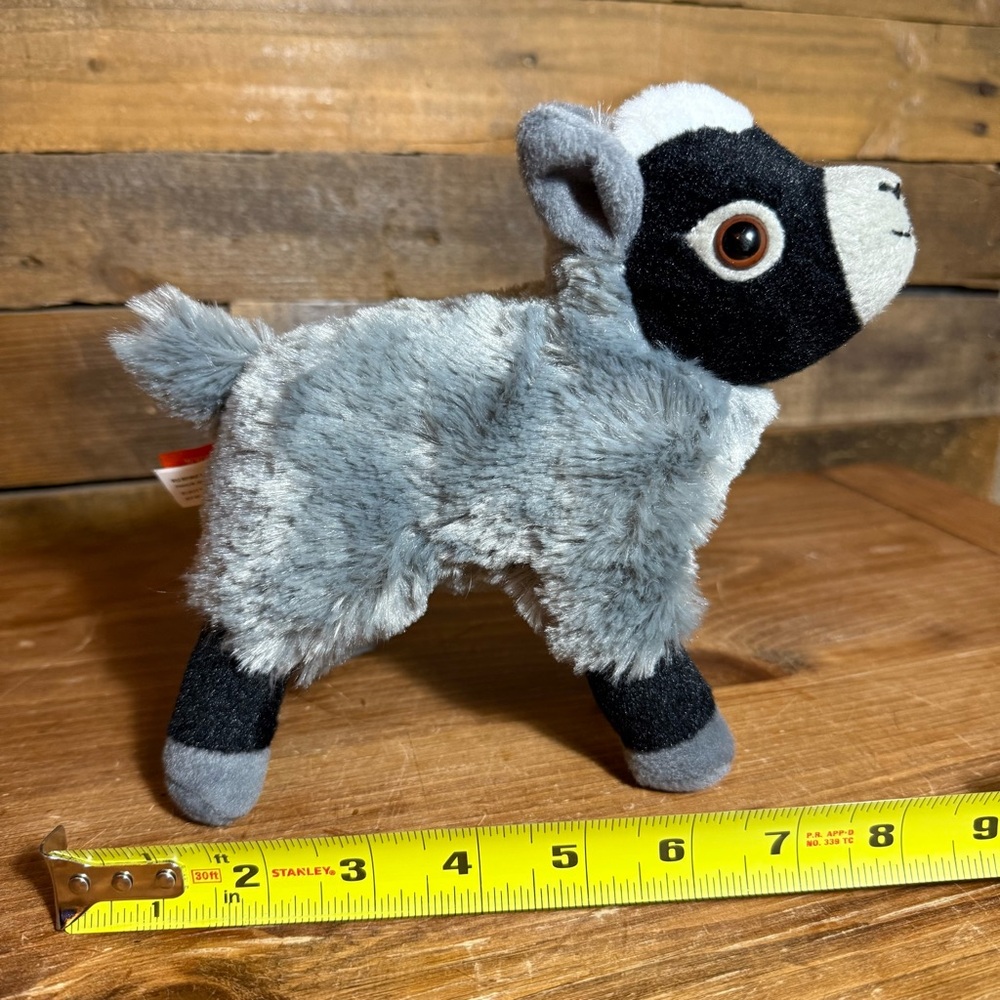 Cuddlekins Mini Goat by Wild Republic - Picture 3 of 8